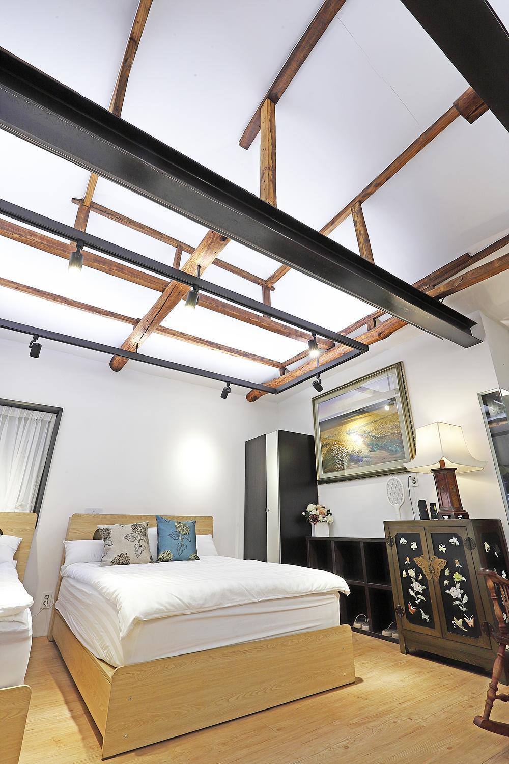 Jian Hanok